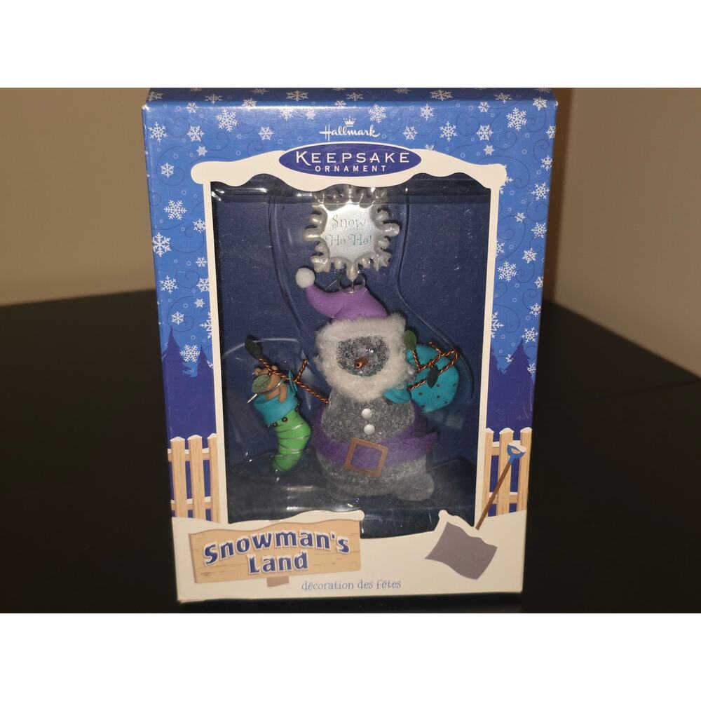 2003 Snowmans Land Snow Ho Ho Hallmark Christmas Tree Ornament QP1107